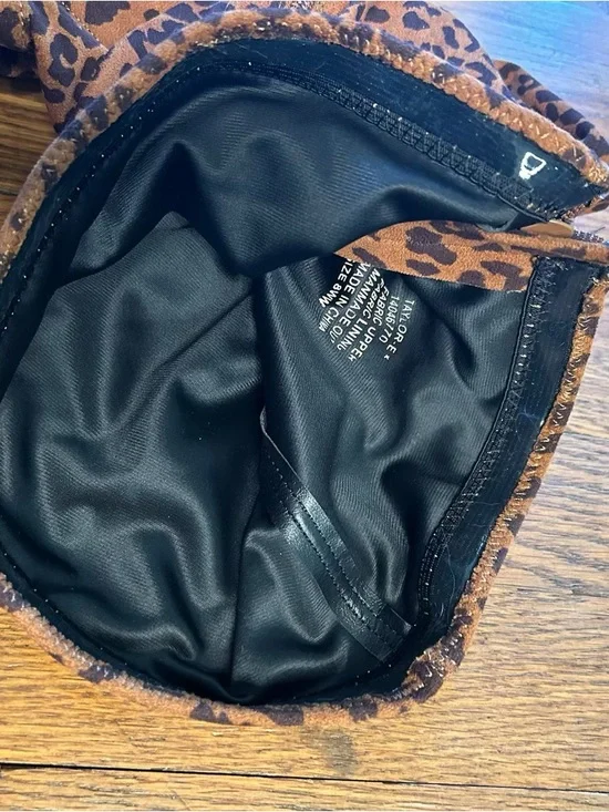 Torrid Leopard Print Knee High Boots Size 8 Wide Calf Block Heel Brown Black - Picture 5 of 8